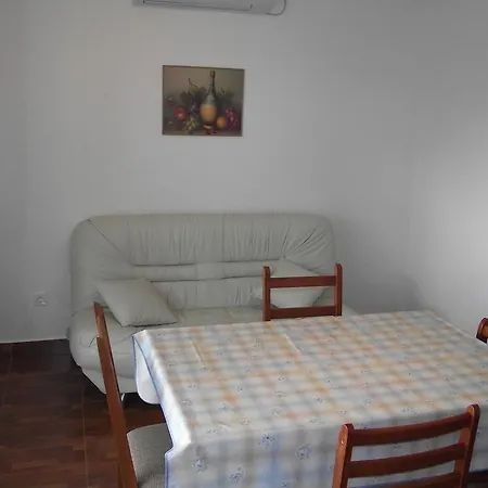 Studio 15823a Novi Vinodolski